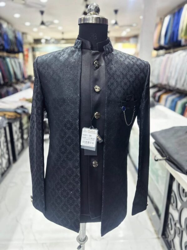 Jodhpuri suit